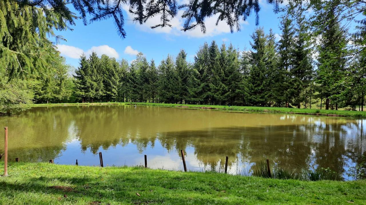 Bed and Breakfast Les Etangs Du Moulin D'Harcy Lonny Экстерьер фото